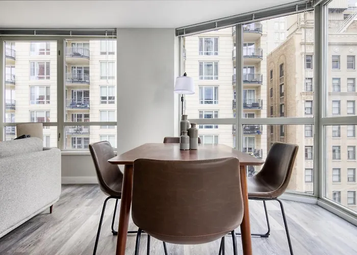 Gold Coast 2br W Gym Lounge 1 Block To L Chi-801 Apartamento